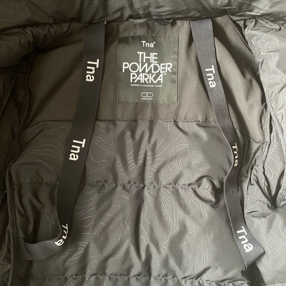 TNA Powder Parka - Picture 3 of 4